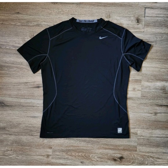 Nike Pro Combat Shirt Mens Size XL Black Dri Fit Fitted Compression Short Sleeve - Picture 1 of 8